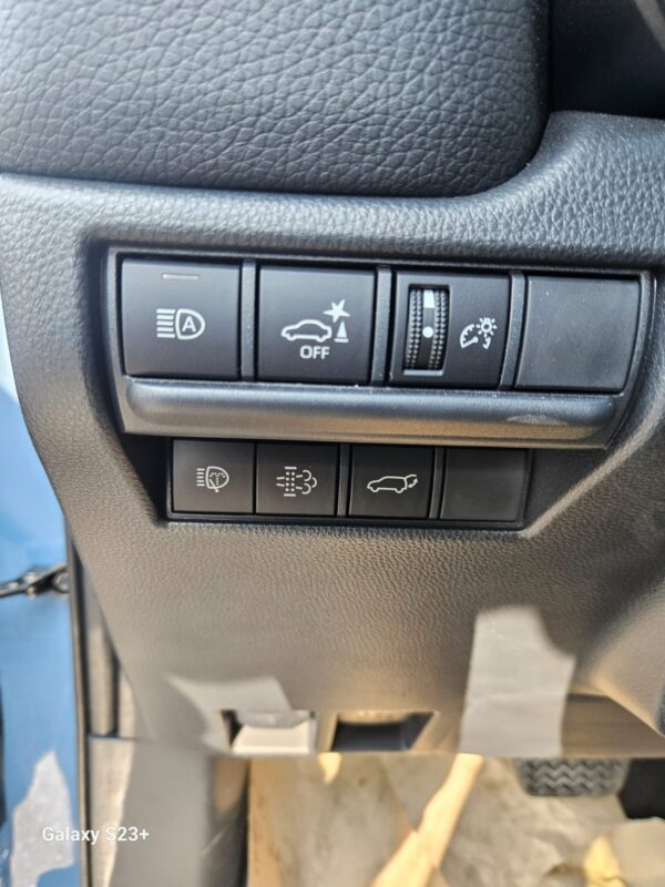 Toyota Prado 2.8L Diesel Full Options Europe Specs Without Sunroof - Image 13