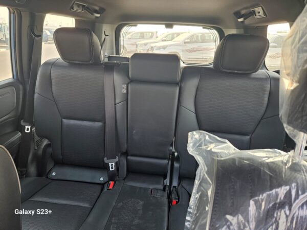 Toyota Prado 2.8L Diesel Full Options Europe Specs Without Sunroof - Image 12
