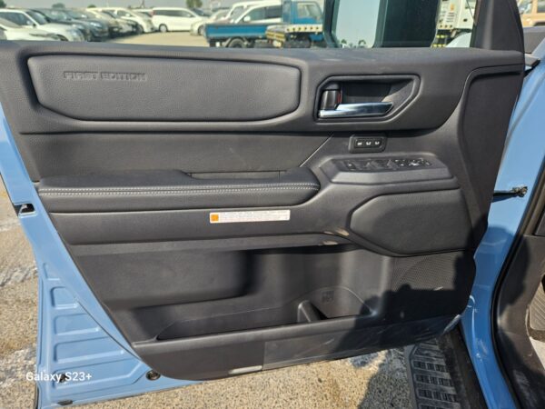 Toyota Prado 2.8L Diesel Full Options Europe Specs Without Sunroof - Image 4