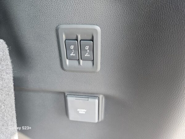 Toyota Prado 2.8L Diesel Full Options Europe Specs Without Sunroof - Image 27
