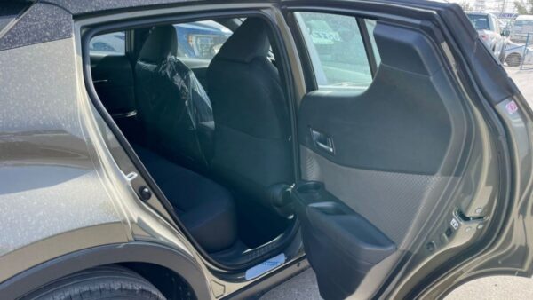 2022 Toyota CHR 1.2T Petrol AWD Euro Spec - Image 15