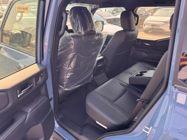 Toyota Prado - Image 6