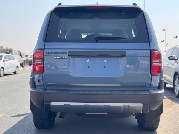 Toyota Prado - Image 11