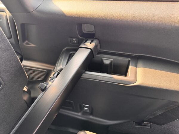 Toyota Prado - Image 20