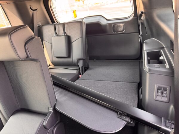 Toyota Prado - Image 24
