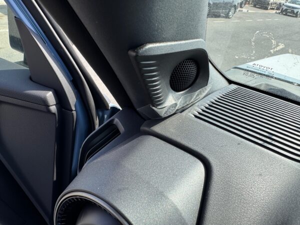Toyota Prado - Image 34