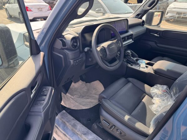 Toyota Prado - Image 36