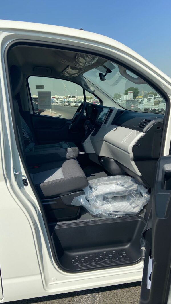 2025 Toyota Hiace Cargo 3.5L swing door Standard Roof - Image 16