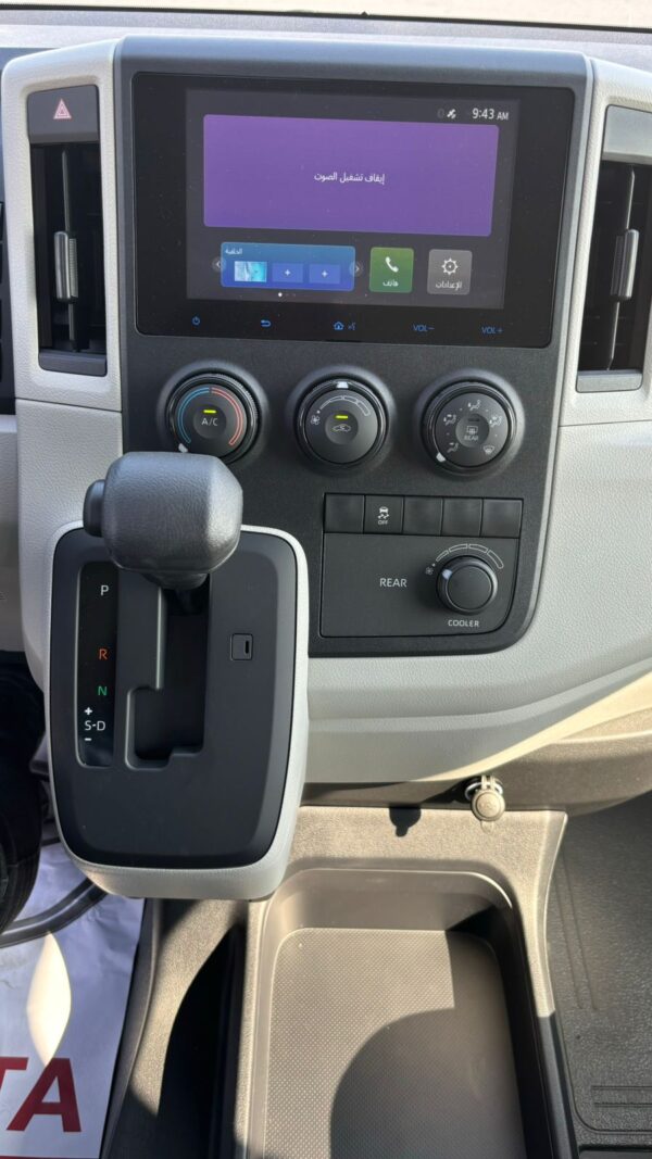 Toyota Hiace LHD 3.5L PETROL V6 High Roof 13 SEATER AT 2025 - Image 2
