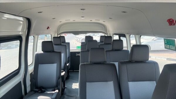 Toyota Hiace LHD 3.5L PETROL V6 High Roof 13 SEATER AT 2025 - Image 19
